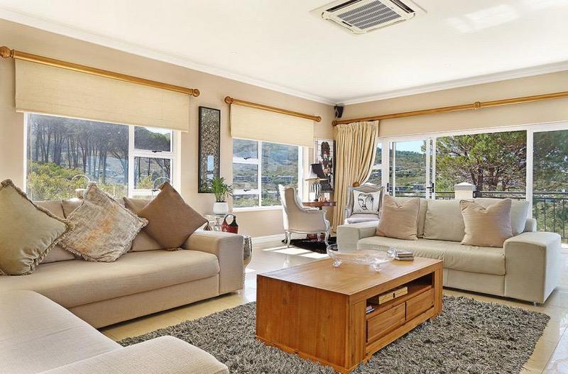 To Let 4 Bedroom Property for Rent in Dennegeur Western Cape